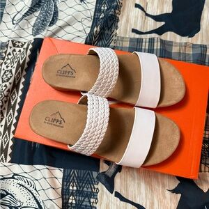 Cliffs White and Tan Sandals